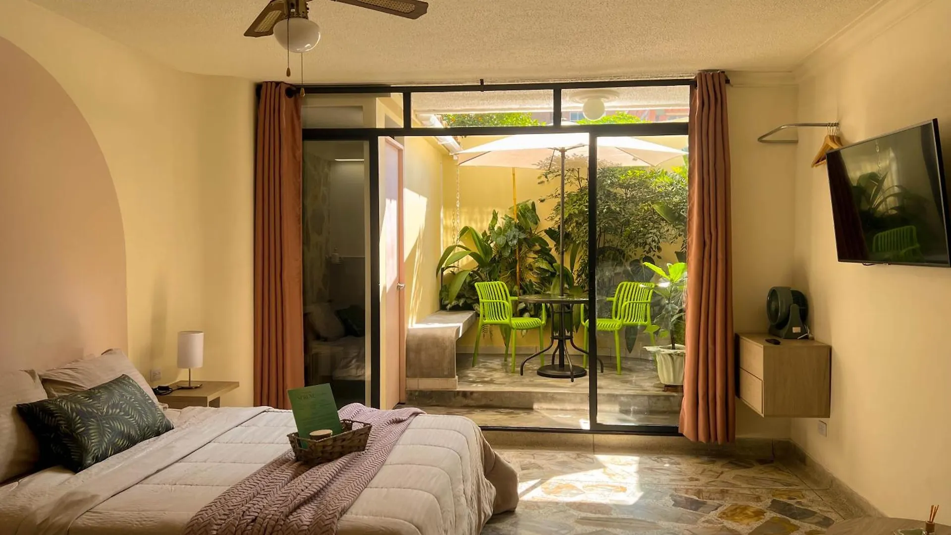 Cozy Haven, A Relaxing Living Room Retreat Medellin