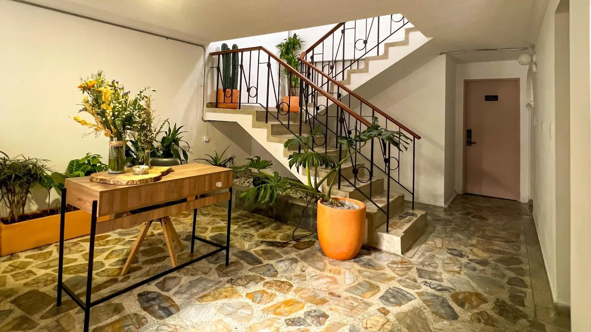 Cozy Haven, A Relaxing Living Room Retreat Medellin 0*,  Colombia